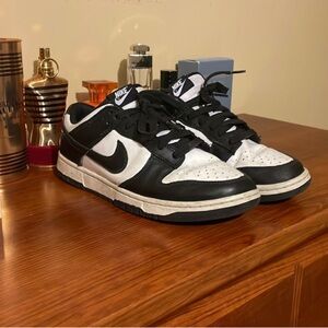 Nike dunk low panda (used)